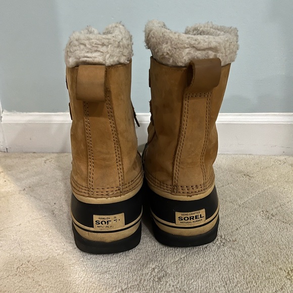 Tan Sorel winter boots - Picture 4 of 7